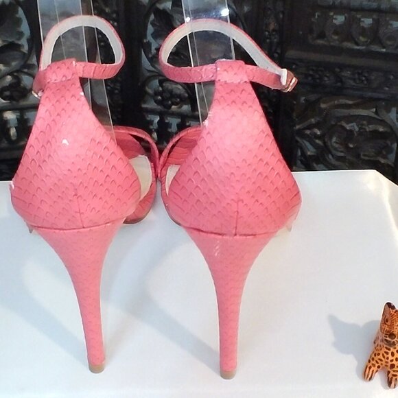 Women's Steve Madden Sandals Size 10 - Picture 4 of 4